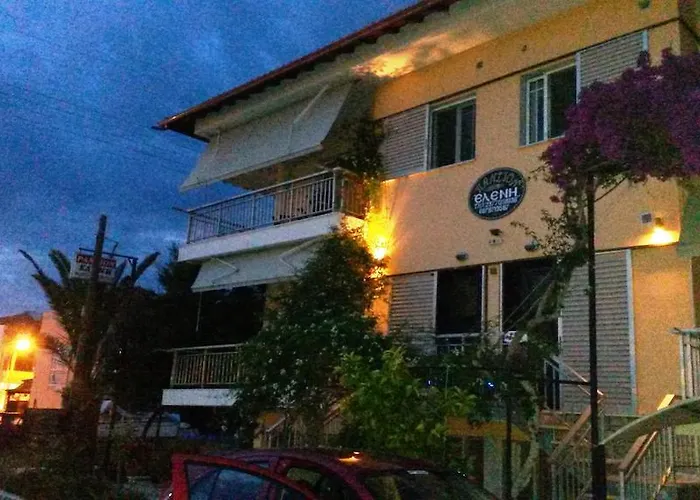 Pansion Eleni Apartman Amulianí